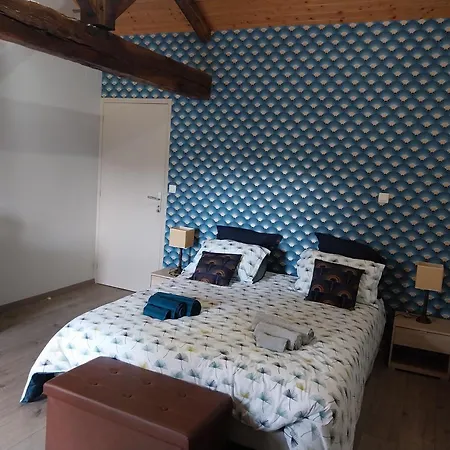 Au Granit Bleu فندق مبيت وإفطار 3*