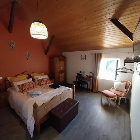 Au Granit Bleu Bed & Breakfast